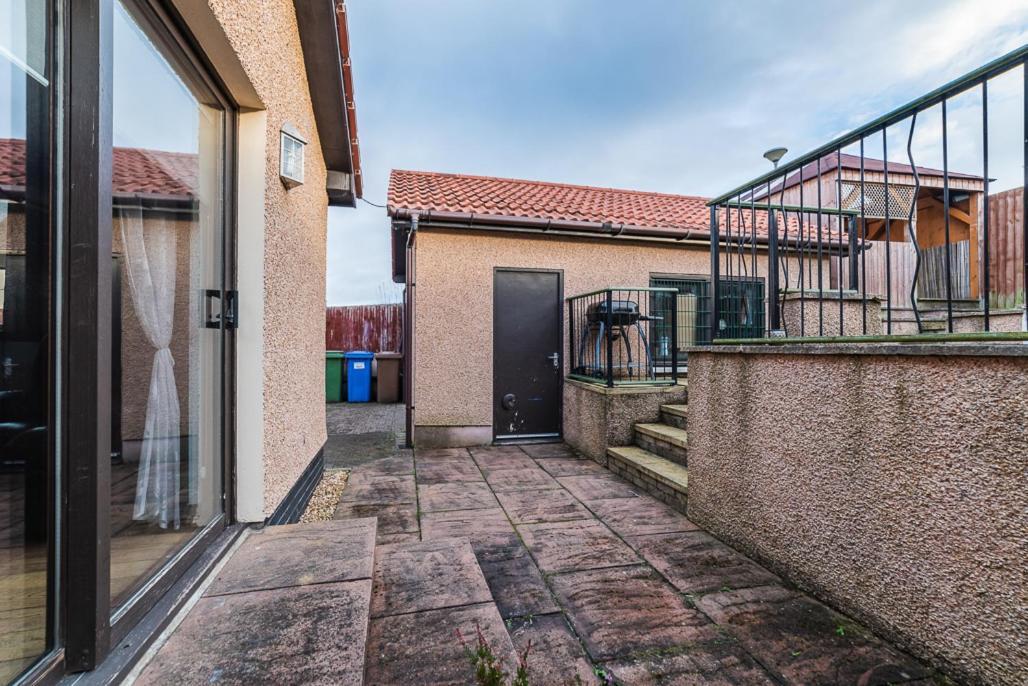Willa , Cosy House In Inverness Extérieur photo